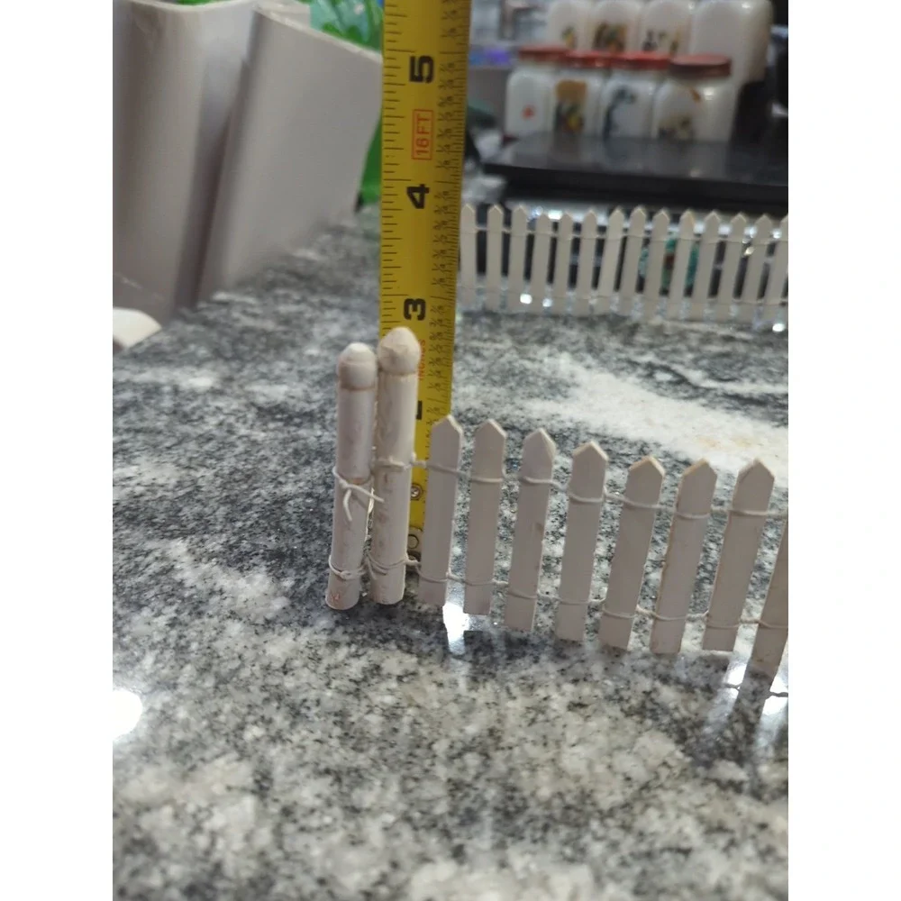Christmas Village Accessory  White Wood Picket Fence  33